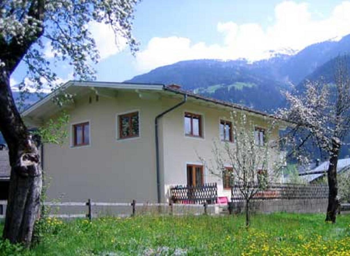 Stoanerhof Apartment Fuegen